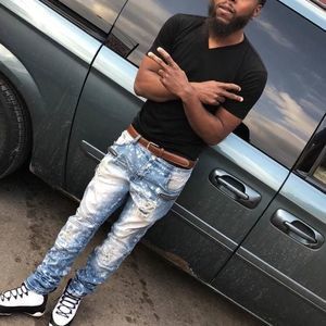 Meet your Posher, Marlon